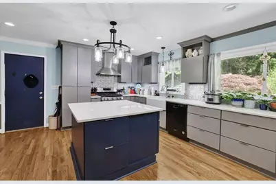 650 Riverside Road, Roswell, GA 30075 - Photo 9
