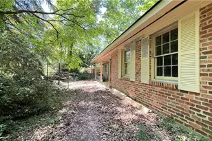 200 Riverside Dr, Athens, GA 30606 - Photo 17