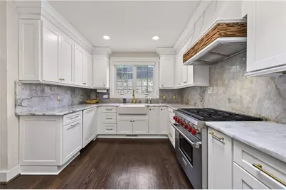 3220 W Andrews Drive NW, Atlanta, GA 30305 - Photo 11