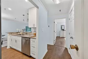 300 Johnson Ferry Road NE, Atlanta, GA 30328 - Photo 5