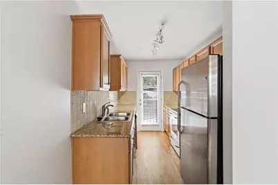48 Peachtree Avenue NE #213, Atlanta, GA 30305 - Photo 7