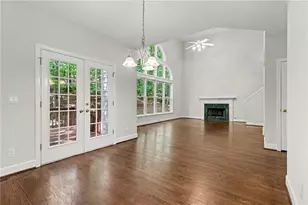 3914 Noblin Creek Dr, Duluth, GA 30097 - Photo 15