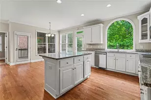 1253 Hadaway Garden Dr NW, Kennesaw, GA 30152 - Photo 9
