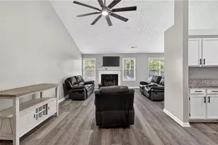 105 Prestwyck Oak Pl, Lawrenceville, GA 30043 - Photo 9