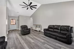 105 Prestwyck Oak Pl, Lawrenceville, GA 30043 - Photo 13