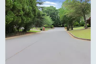 145 Brighton Circle, Alpharetta, GA 30004 - Photo 3