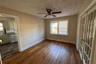 2169 Delowe Dr, Atlanta, GA 30344 - Photo 9
