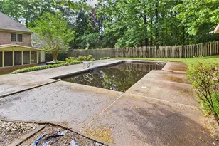 2597 W Harvest Dr SE, Conyers, GA 30013 - Photo 7