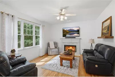 4092 Suwanee Mill Drive, Buford, GA 30518 - Photo 9
