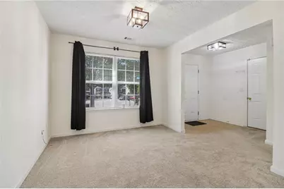9425 Lakeview Road, Union City, GA 30291 - Photo 15