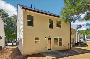 9425 Lakeview Rd, Union City, GA 30291 - Photo 43