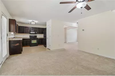 9425 Lakeview Road, Union City, GA 30291 - Photo 9