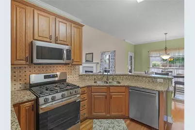 7022 Sherri Court, McDonough, GA 30252 - Photo 11