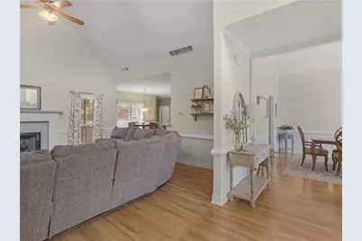 7022 Sherri Court, McDonough, GA 30252 - Photo 5