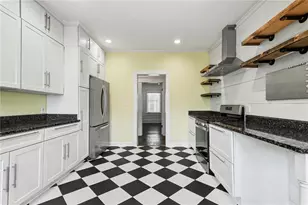 800 Bellemeade Ave NW, Atlanta, GA 30318 - Photo 11