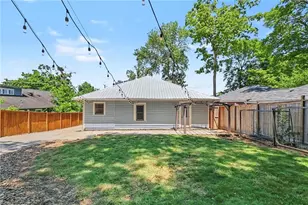 800 Bellemeade Ave NW, Atlanta, GA 30318 - Photo 21