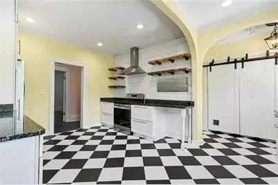 800 Bellemeade Avenue NW, Atlanta, GA 30318 - Photo 13