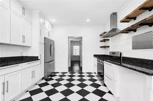 800 Bellemeade Ave NW, Atlanta, GA 30318 - Photo 9
