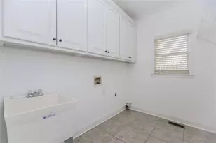 4234 Quail Creek Dr, Flowery Branch, GA 30542 - Photo 7