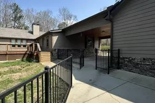 749 Dry Pond Ln, Canton, GA 30114 - Photo 3