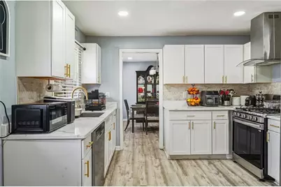 3875 Wisteria Lane, Atlanta, GA 30331 - Photo 7