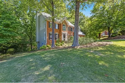 4403 Rosemary Court NE, Marietta, GA 30066 - Photo 3