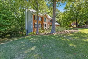 4403 Rosemary Ct NE, Marietta, GA 30066 - Photo 3