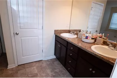 1215 Donington Circle, Lawrenceville, GA 30045 - Photo 27
