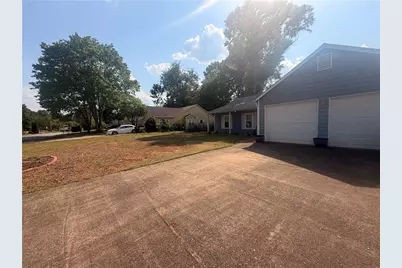 920 River Rock Drive, Woodstock, GA 30188 - Photo 5