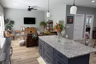 1040 Ada Ave NW, Atlanta, GA 30318 - Photo 9