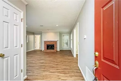511 Abingdon Way, Sandy Springs, GA 30328 - Photo 3