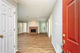 511 Abingdon Way, Sandy Springs, GA 30328 - Photo 3