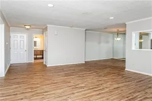 511 Abingdon Way, Sandy Springs, GA 30328 - Photo 13