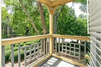 511 Abingdon Way, Sandy Springs, GA 30328 - Photo 23