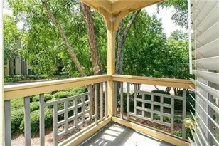 511 Abingdon Way, Sandy Springs, GA 30328 - Photo 23