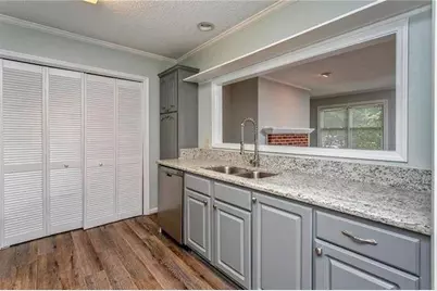 511 Abingdon Way, Sandy Springs, GA 30328 - Photo 7