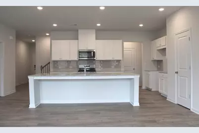 731 Point Place Drive, Loganville, GA 30052 - Photo 3