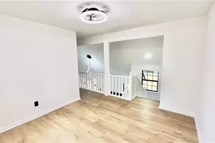2070 Mallard Way, Lithonia, GA 30058 - Photo 17