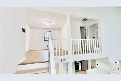 2070 Mallard Way, Lithonia, GA 30058 - Photo 9