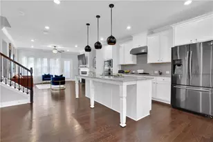 512 Via Secco Ln, Suwanee, GA 30024 - Photo 7