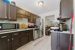 7237 Crestside Dr, Austell, GA 30168 - Photo 5