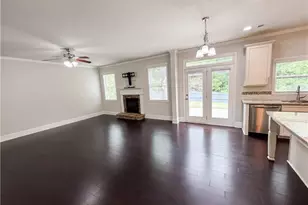 1865 Beckham St, Cumming, GA 30041 - Photo 13