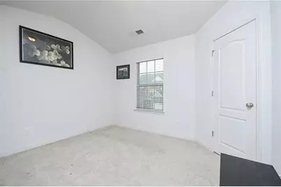 3934 Princeton Lakes Pass SW, Atlanta, GA 30331 - Photo 5
