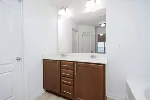 3934 Princeton Lakes Pass SW, Atlanta, GA 30331 - Photo 29