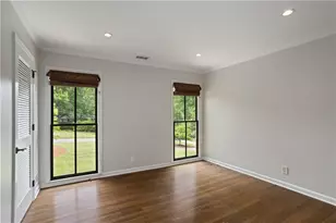 1100 Kingston Dr, Atlanta, GA 30342 - Photo 41
