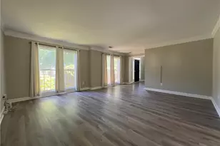 2315 Shore View Way, Suwanee, GA 30024 - Photo 7