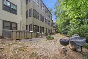 32 Arpege Way NW, Atlanta, GA 30327 - Photo 23