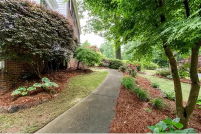 4817 Ridgewood Creek Drive, Acworth, GA 30102 - Photo 5