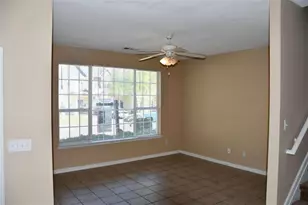 11322 Michelle Way, Hampton, GA 30228 - Photo 9