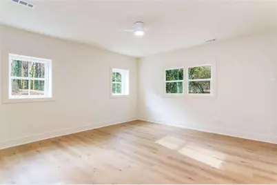 4956 Mountclaire Road, Stone Mountain, GA 30087 - Photo 53
